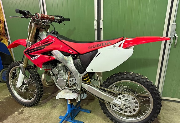 Honda Honda CR250R 4 of 7