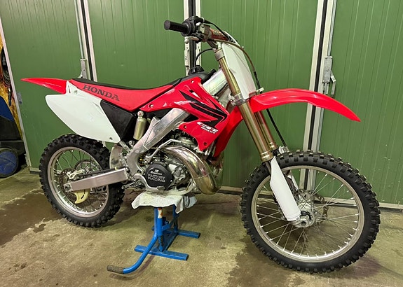 Honda Honda CR250R 3 of 7