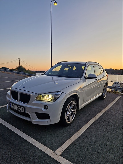 BMW X1 2 of 25