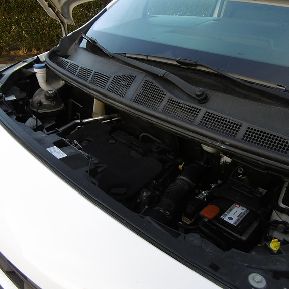 Opel Vivaro 26 of 26