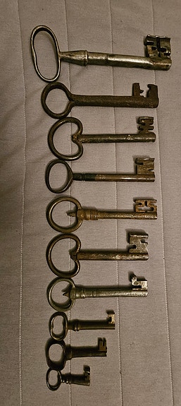 Product image 9 of 10