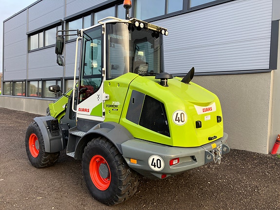 CLAAS Torion 738T Sinus 2 of 5
