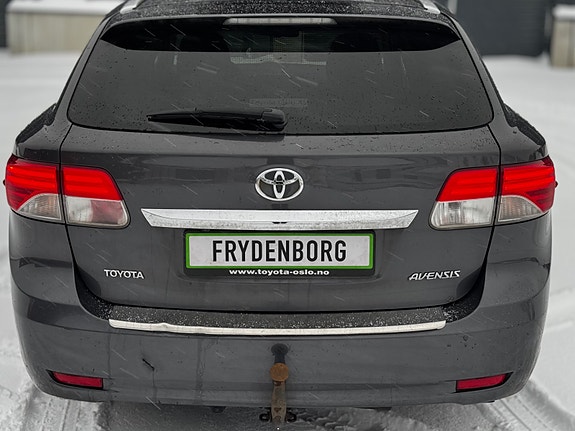 Toyota Avensis 5 of 30