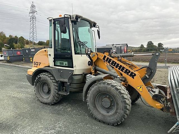 Liebherr L 507