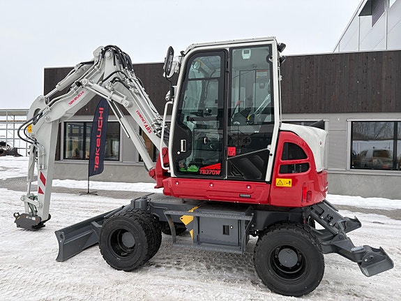 Takeuchi NYHET!!!! Takeuchi TB370W. KNALL TILBUD!!! Inntil 6mnd.betalingsutsettelse! 4 of 5