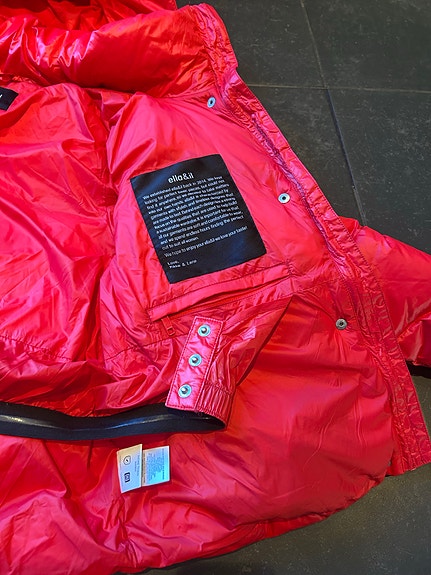 Product image 3 of 9