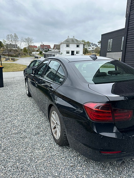 BMW 320d 7 of 15