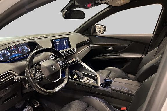 Peugeot 5008 5 of 5