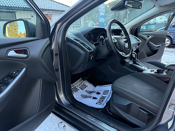 Ford Focus 17 of 23