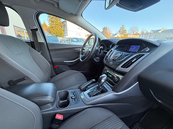 Ford Focus 23 of 23