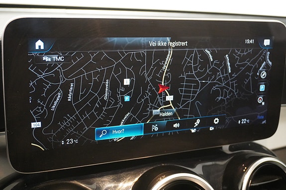 Mercedes-Benz GLC300 e 17 of 30