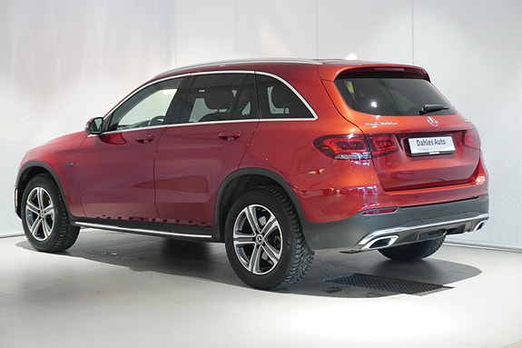 Mercedes-Benz GLC300 e 4 of 30