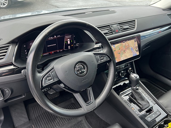 Skoda Superb 20 of 30