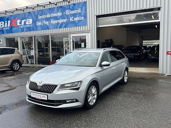 Skoda Superb 11 of 30