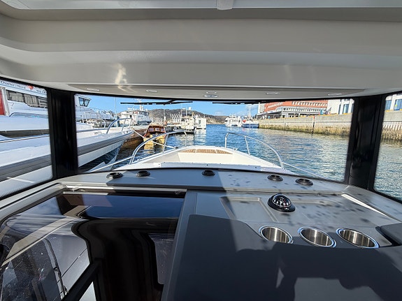 Nimbus C9 | Full-utstyrt | V10 350HK | Helt ny båt 24 of 30