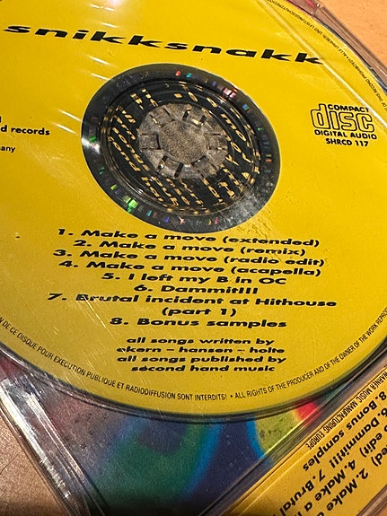 Product image 3 of 3