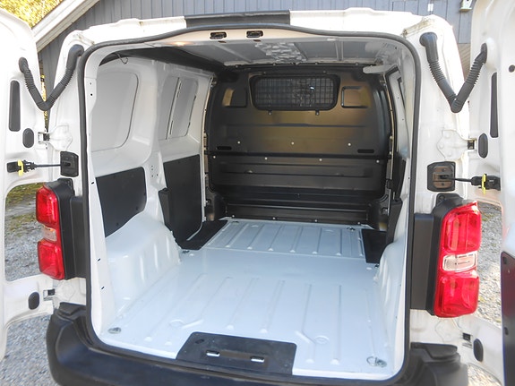 Opel Vivaro 7 of 26
