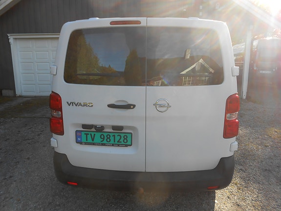 Opel Vivaro 4 of 26