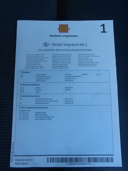 Opel Vivaro 23 of 26