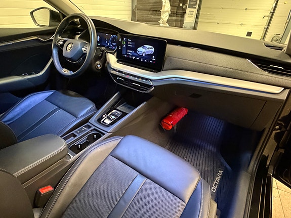 Skoda Octavia 17 of 29