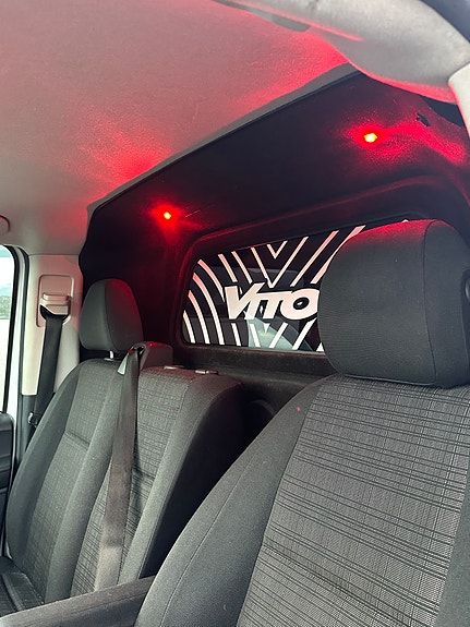 Mercedes-Benz Vito 119 18 of 22