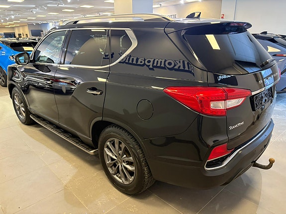 SsangYong Rexton 4 of 9