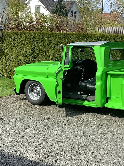 Chevrolet C10 8 of 26