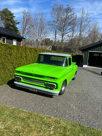 Chevrolet C10 9 of 26