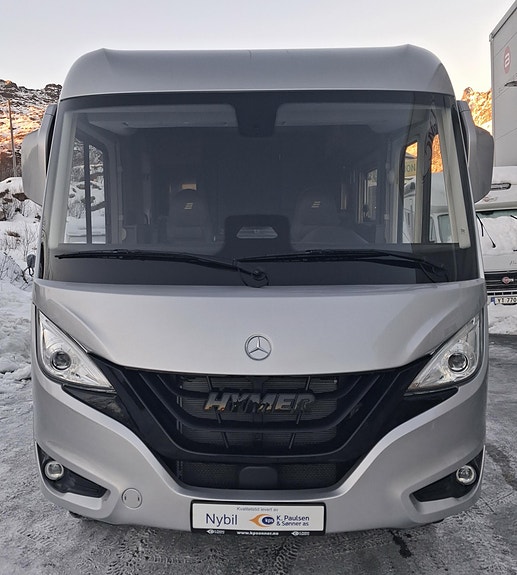 Hymer BMC-I 680 Velutstyrt med bl.a. solcellepanel 3 of 5