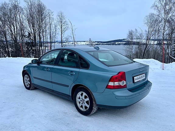 Volvo S40 5 of 5