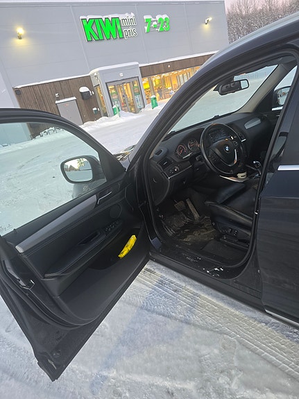 BMW X3 11 of 18