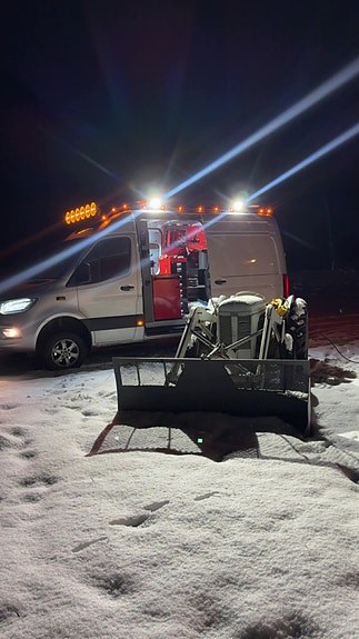 En av våre servicebiler. Sprinter 4x4