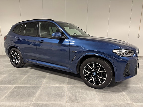 BMW X3 3 of 5