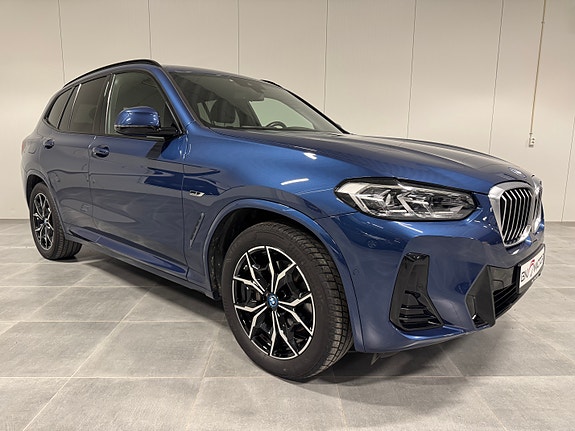 BMW X3 4 of 5