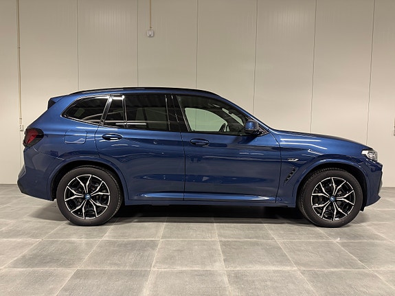 BMW X3 2 of 5