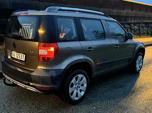 Skoda Yeti 2 of 5