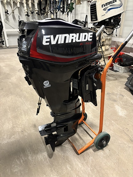 Evinrude 25 E-Tec m/rig kit