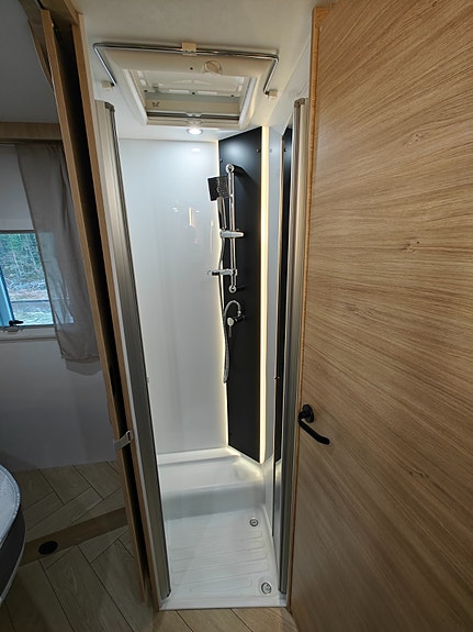 Challenger 318 GRAPHITE EDITION 2026 Modell/ 165Hk / 8 Trins automat / Adaptiv cruisekontroll +++ 24 of 30