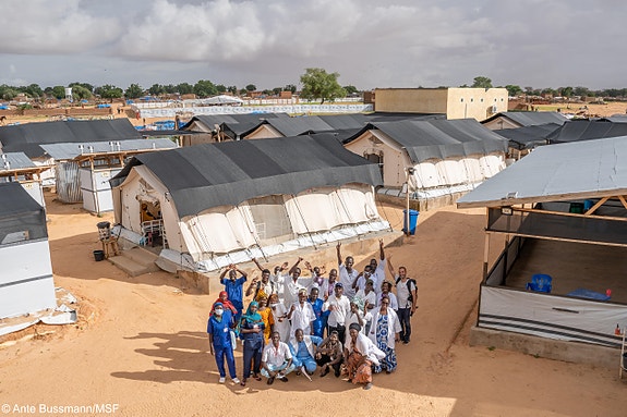 Leger Uten Grenser logo