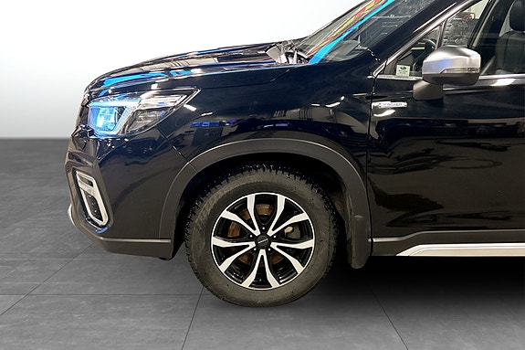 Subaru Forester 9 of 22