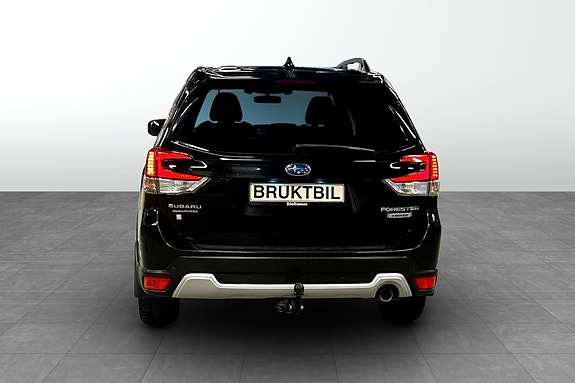 Subaru Forester 4 of 5