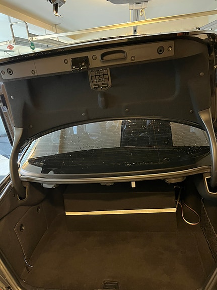 Mercedes-Benz E280 21 of 26