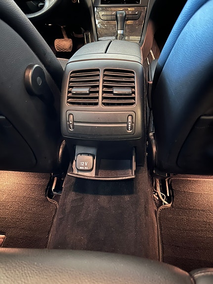 Mercedes-Benz E280 16 of 26