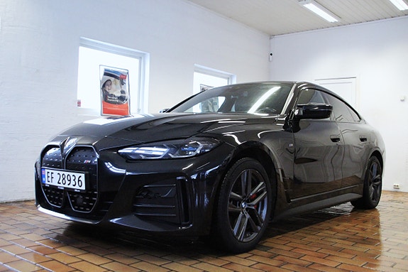 BMW i4 5 of 30