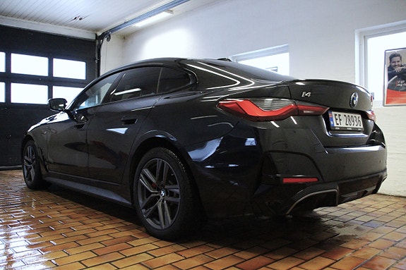 BMW i4 6 of 30