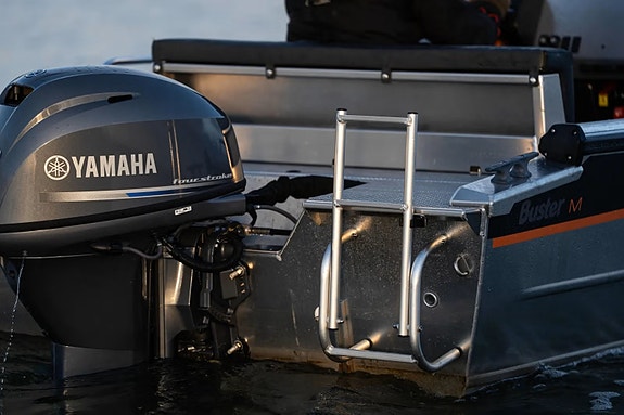 Buster Mcc m/Yamaha F40 FETL 9 of 13