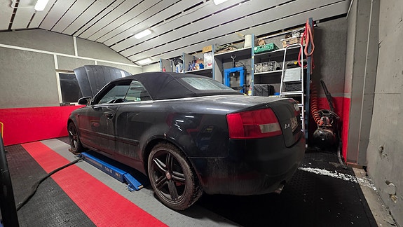 Audi A4 3 of 20