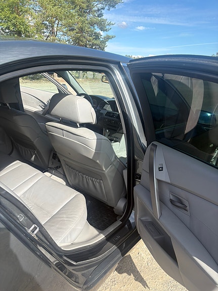 BMW 520d 13 of 30