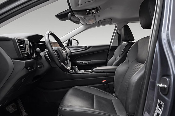 Lexus NX450h 10 of 29
