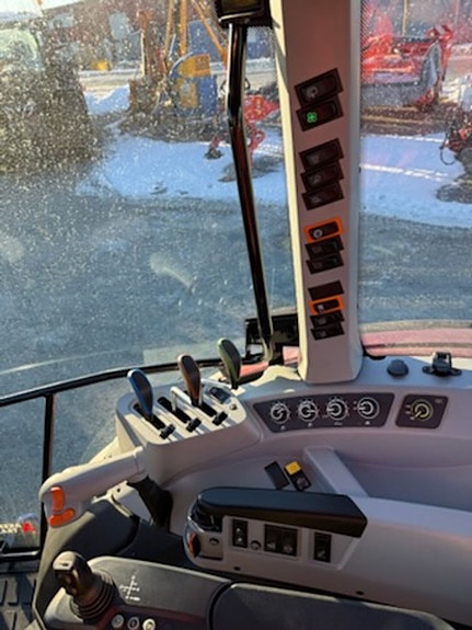 Valtra A115H4 Laster/BKT 650 hjul 2025, kr 995 000,-